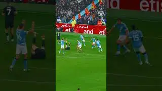 Ait Nouri with the perfect timing 😮&zwj;💨💪 #football #mancity #slowmotion #shorts