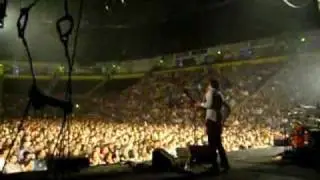 Puggy - Insane @ MEN Arena (Live)