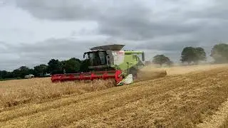 Claas Lexion 670TT Straw Walker Combine
