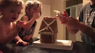 REVIEW - Walmart Ginger Bread House Kit