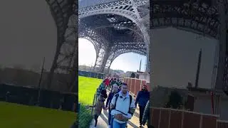 Switrus Holidays #europetravel #travel #travelvlog #paris #eiffeltower #france #europe tour operator