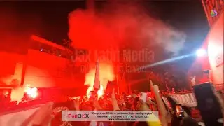 UNIVERSITARIO DE DEPORTES: HINCHAS REALIZARON BANDERAZO POR LOS 101 AÑOS DEL CLUB