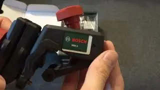 Распаковка Лазерный нивелир Bosch Quigo III
