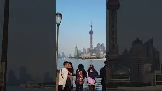 INSANE VIEWS OF SHANGHAI'S PUDONG SKYLINE FROM THE BUND | CHINA'S FUTURISTIC WONDER!
