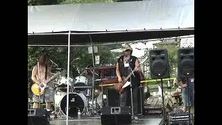 kakhi black summer jam