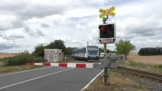 Železničn&iacute; přejezd Pavlov #3 22.7. 2025 Czech railroad crossing