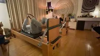 Jumping on board  grupal stunde pilates reformer