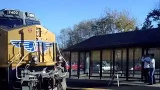 UP ES44AC 7400 Leads the Breast Cancer Unit Manifest Through Geneva, IL