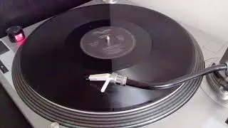 Johanna &lrm;&ndash; Freak It (Club Mix) [Remixed by Tony Humphries]