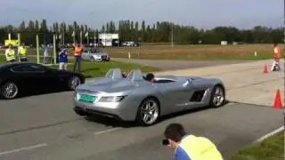 Aston Martin V8 Vantage vs. Mercedes-Benz SLR Stirling Moss