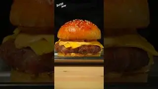Приготовил Самый Сочный Бургер 🍔 #shorts