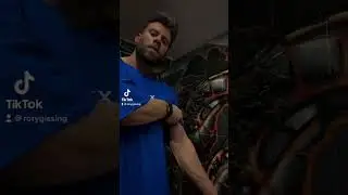 Why I won&rsquo;t get a tattoo sleeve | insane vascularity #cutting  #bodybuilding #shredded