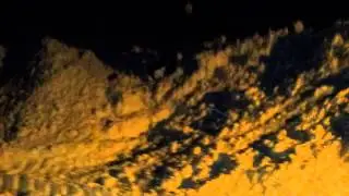 Le mur de neige coup&eacute; par la route !