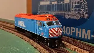 Rapido HO Scale Metra F40PHM-2 Start Up, HEP, & Shut Down