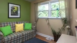 Scott Gunn presents 722 Brant Street in london ontario