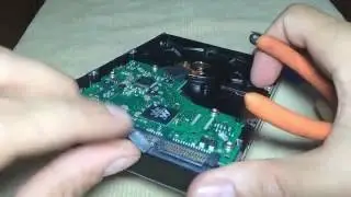 Conector do HD Sata quebrado, o que fazer?
