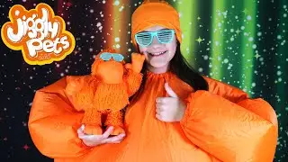 Tan Tan the Orangutan Jiggly Pet Dancing FUN with Tahlia