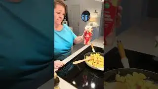 Kr&auml;mig gnocchigrat&auml;ng direkt i stekpannan!