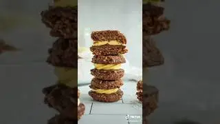Nanaimo Bar COOKIES! Recipe for this is on my bloggggggg