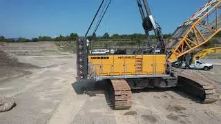 Liebherr HS 8200 HD walk around