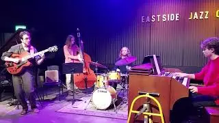This Guys in Love With You (Burt Bacharach) - Ben Lawrence Quartet