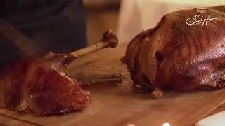 Restaurant zur Sudpfanne - Tranchieren einer Gans