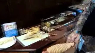 Automatic spiral potato cutting machine in California.wmv