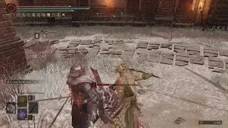 Dueling another Ultra Great Sword user.
