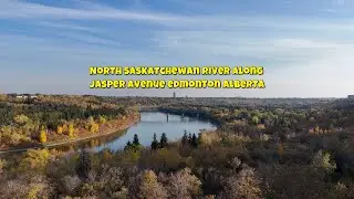 Река Северный Саскачеван вдоль авеню Джаспер в Эдмонтоне, Альберта, Канада