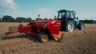 Ford 7710 Gen 1 met New Holland 378-kleinepakjespers