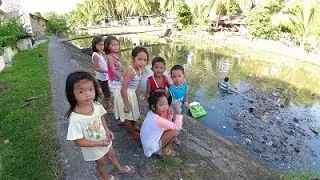 Kaboom 003 Bobby cleaning da King Manila style. (More in description)