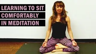 How to sit comfortably in meditation - use a cushion (& Meditation cushion review)
