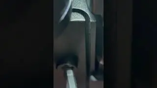 Shaper Origin spindle lock