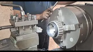 🔹 How the truck part was turned with industrial strength and elegance