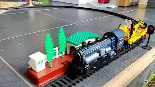 Unboxing Kereta Api Mainan Lokomotif Classic yang pas di rel #fenfa