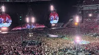 Coldplay - Cemeteries of London (Music of the Spheres Tour, Wembley Stadium, London, 27th Aug 2025)