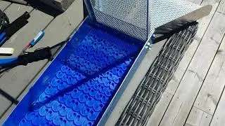 DIY self classifying sluice with silicone vortex matting