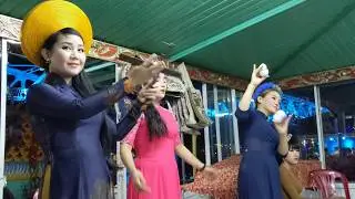 Visiting the Homeland - Huế, Vietnam: Dragon Boat ride on Perfume River - Thuyền Rồng - S&ocirc;ng Hương