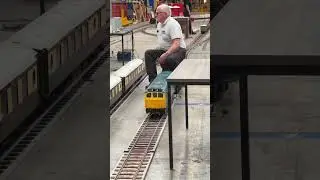 Miniature Diesel #locomotive at the Greatest Gathering 🚈 #miniaturerailway #modelengineering