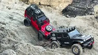 TRX4M defender and a cheap AliExpress jeep #traxxas #trx4m #rccrawler 