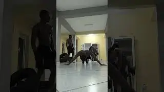 Flex&atilde;o explosiva e arqueiro
