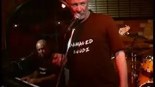 DPDamaged Goodz  live at The Middle Hotel Ferntree Gully - Desperado