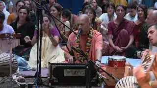 Kirtan Mela Nama Yagna with H.H. Bhakti Vaibhava Swami 01.09.2011 in Feriendorf Hoher Hain - Germany