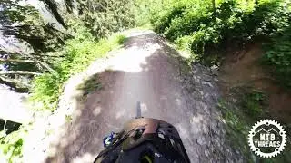 Serpentine - Ch&acirc;tel Blue Mountain Bike Trail