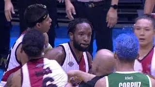Jackson Corpuz's hard foul did not go well with Dez Wells | PBA Governors&rsquo; Cup 2019