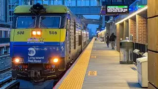June Friday nighttime Railfanning at Mineola