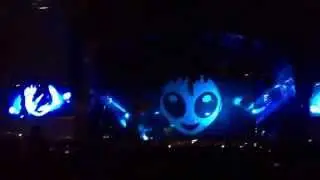 Skrillex @ Glastonbury 2014 - Intro - Try It Out