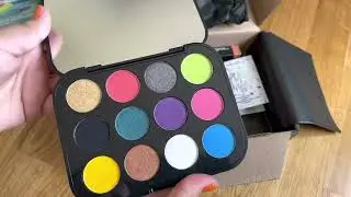 Mac cosmetics Nordics order opening - connect in colour Hi- Fi eyeshadow palette