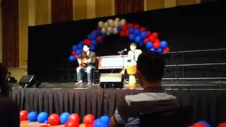 Dave Yoon doing a medley of Bruno Mars 