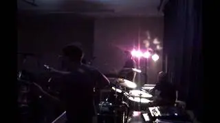 Tweeter And The Monkey Man - Feb 13th 2010 - Set 3 - Song 7 - Yves's Drum Cam
